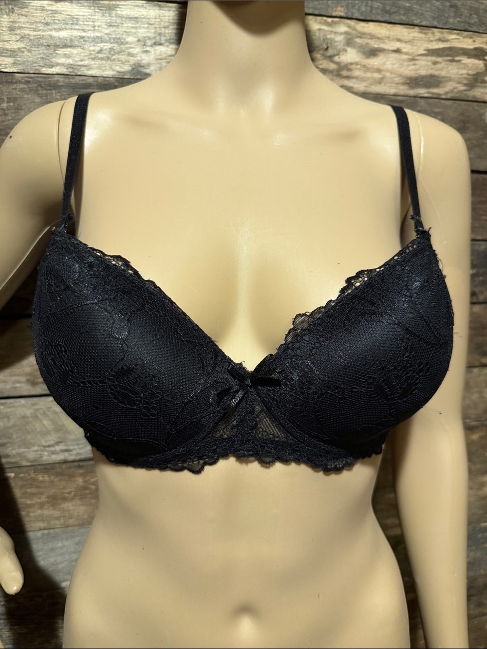 💰BOGO FREE Black Lacy Push Up Bra